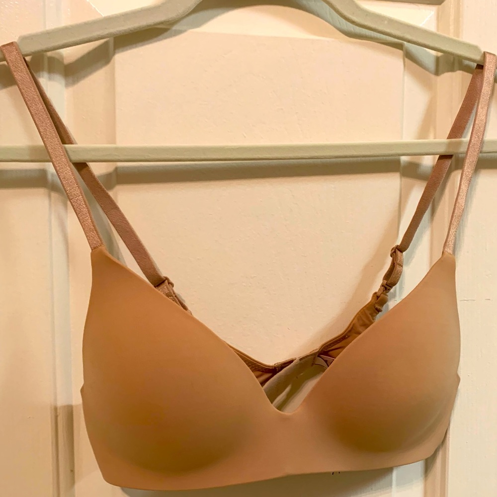 Victoria’s Secret T-shirt bra